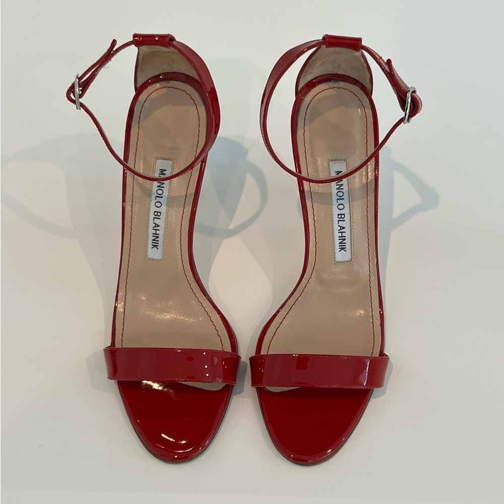 MANOLO BLAHNIIK CHAOS RED PATENT LEATHER SANDALS SIZE IT 37.5 US 7.5
